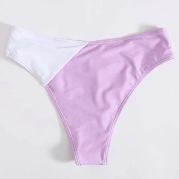 Scalloped Shell Trim Bikini Swimsuit - Picture 7 of 8